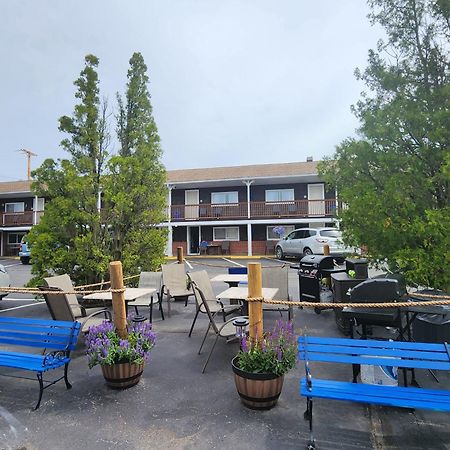 The Janmere Motel Hampton Dış mekan fotoğraf
